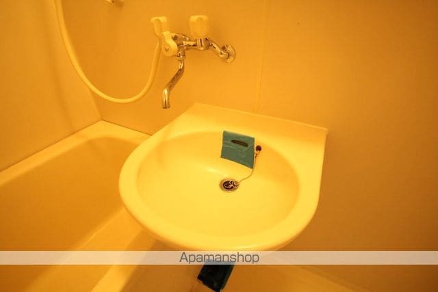 ミッションデルタの内装写真