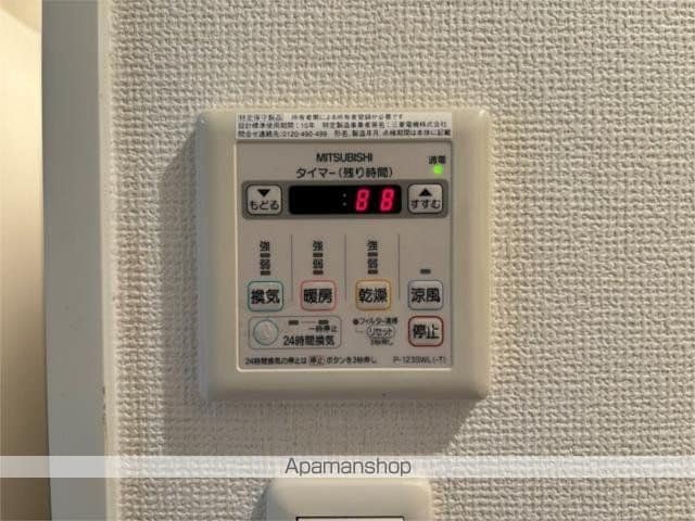 トレヴァンス梅田の内装写真