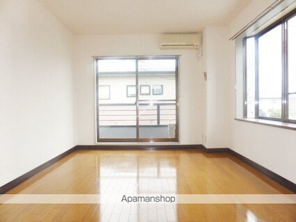 サニーハイツ轟Ｂ[1K/25m2]のリビング・居間