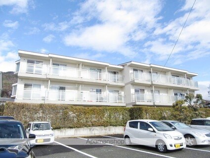ホワイトハイツ西[3LDK/62m2]の外観2