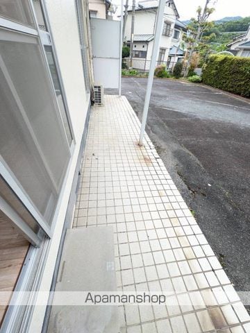 ネオハイツ沖野A棟の内装写真
