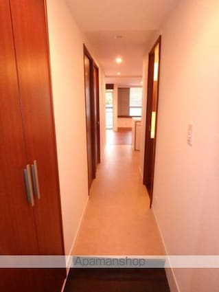 東京都港区三田１丁目[1LDK/50.22m2]の玄関