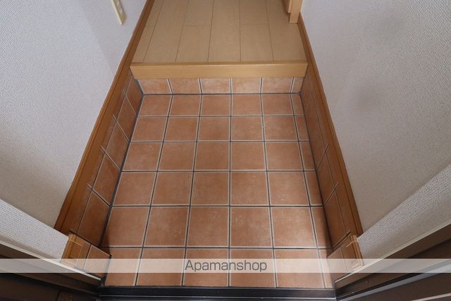 エアリー コートIIの内装写真