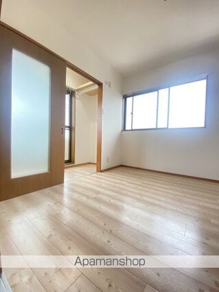 和歌山県和歌山市松ケ丘１丁目[3LDK/59.66m2]の内装2