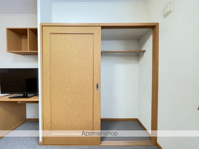 レオパレスドミール七飯の内装写真