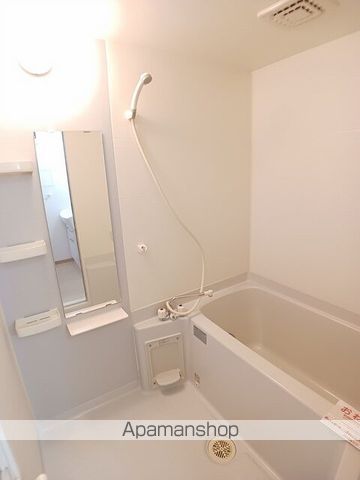 リバーバンクガーデンAの内装写真