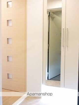 コルバス[1LDK/40.97m2]の玄関