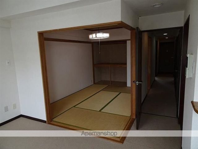 グランドムール松浪の内装写真