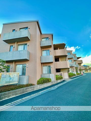 ドルフ南本宿IIの外観写真