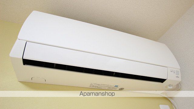 カレントカーサ ガーデンの内装写真