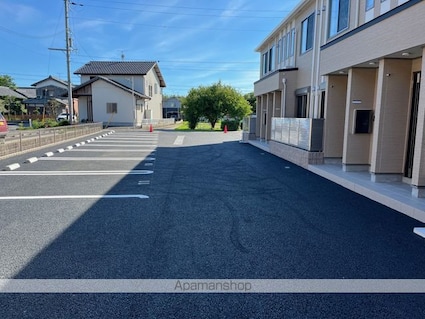 縁（エニシ）[2LDK/53.79m2]の駐車場2