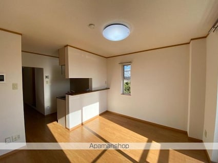 フルールＭ２[1LDK/41.98m2]のリビング・居間