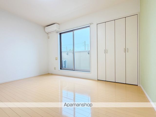 クレフラスト葵西A棟の内装写真