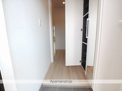 クラッソ[1LDK/50.14m2]の玄関