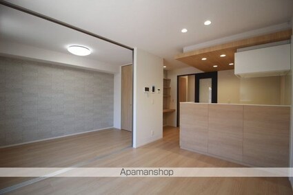 岡山県岡山市北区西古松２丁目[2LDK/55.3m2]のリビング・居間