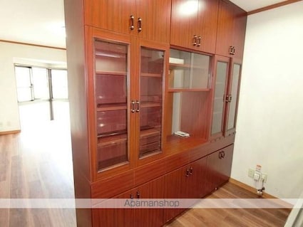 マンション元町[3LDK/69.3m2]の内装2