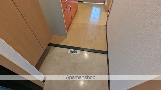 プラディオ森小路セレニテの内装写真