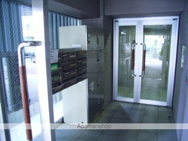アクロス立川Ⅱ[1K/25.56m2]のエントランス