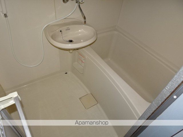 フローラ泉町Bの内装写真
