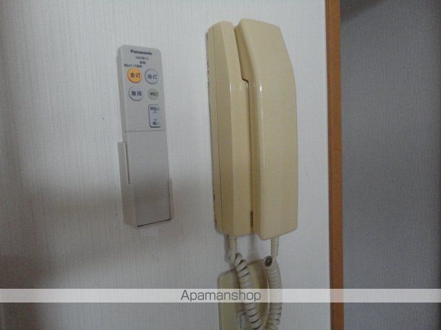 アーディーハイツIの内装写真