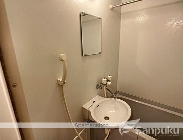 レオパレス道後の内装写真