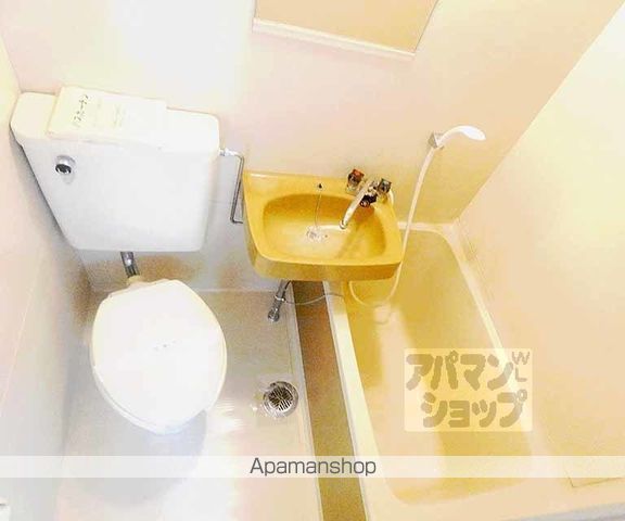 紫野上柏野町マンションの内装写真