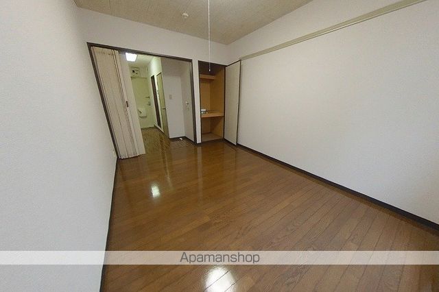 メンバーズタウン関屋D棟の内装写真