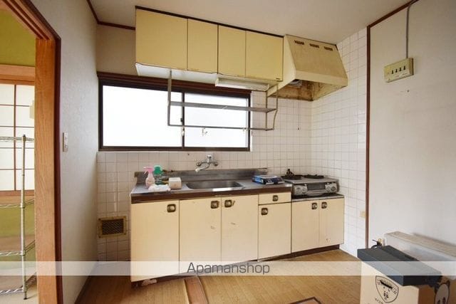 広島市安芸区 2階建 築43年の内装写真