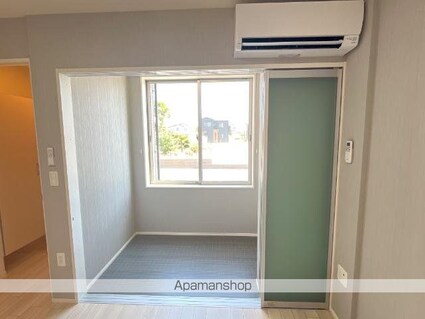 クララメンテ[1LDK/43.24m2]の玄関2