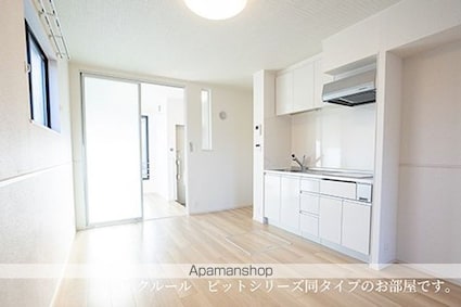 ヴィラ・アルモニア[1LDK/40.11m2]のリビング・居間