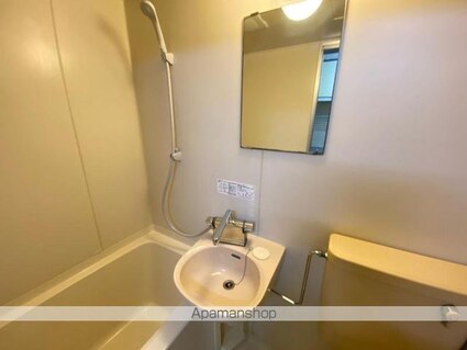 Ｌコート[1K/24m2]の洗面所