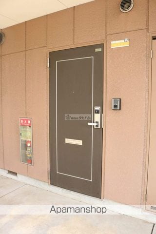 アルファルドの玄関写真