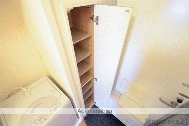 レオパレスクレセント山越の内装写真