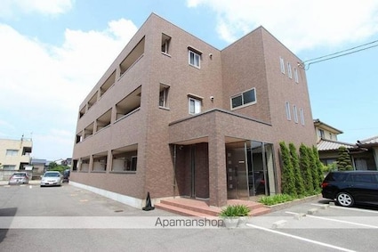 グロリアス[1LDK/41.79m2]の外観4