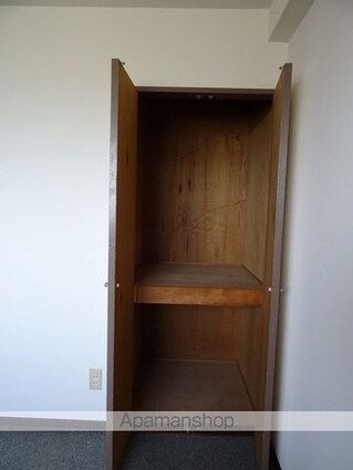 ロイヤルハイツコニーズⅠ[3LDK/60.2m2]の収納