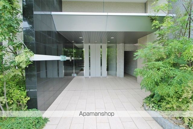 シャンテミキの玄関写真