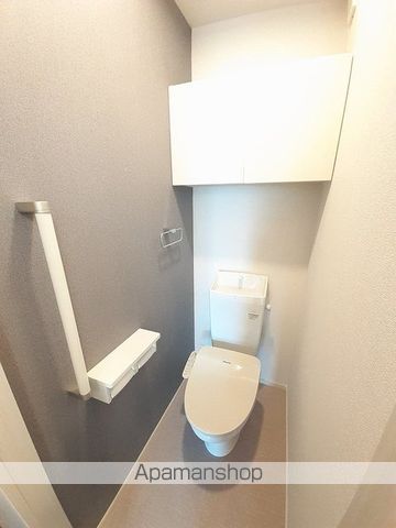 リラ クオーレ IIの内装写真