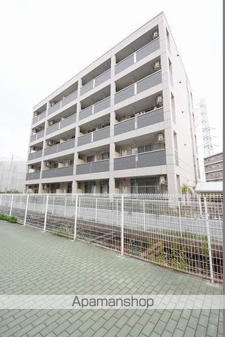 第一フラワーマンション弐番館の外観写真