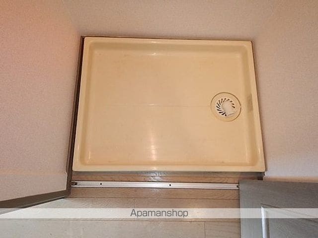 ライオンズマンション天神南の内装写真