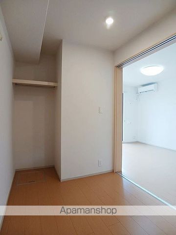 グラシアスの内装写真