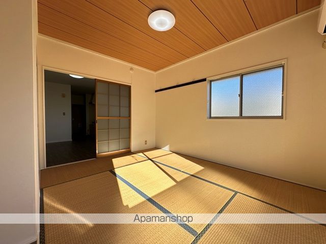 マーブル山本の内装写真