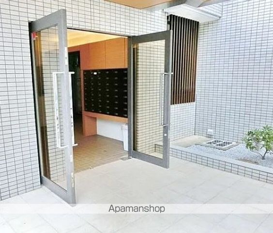 ロイヤルキャステージ恋ヶ窪の外観写真