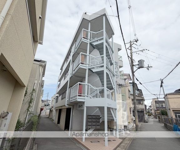 淀ハイツの外観写真