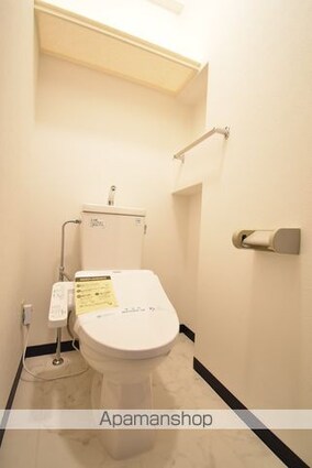 グランドポレストーネ大手町[3LDK/63.7m2]のトイレ