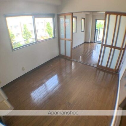 ニュー大将軍松兼Ⅱ[2DK/45.3m2]のリビング・居間