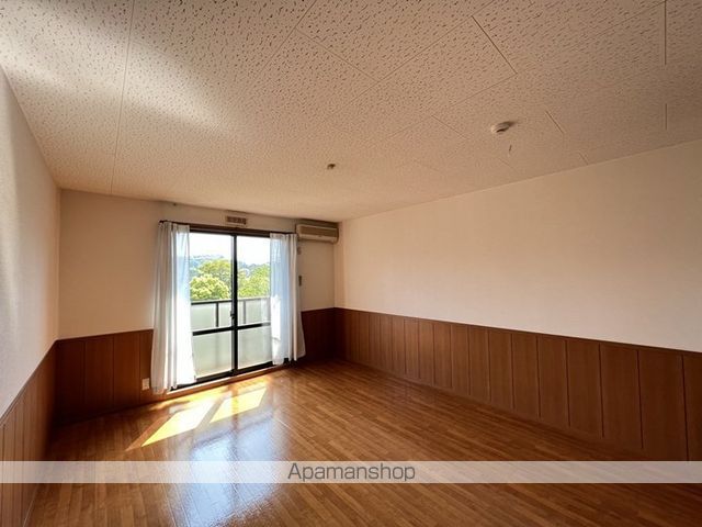 ソレジオ大島の内装写真