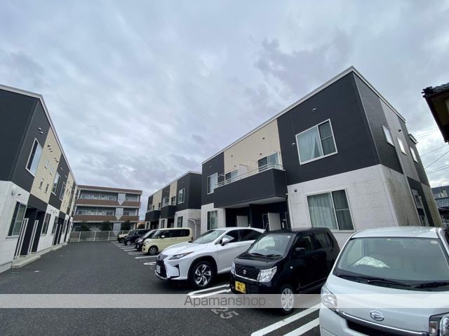 パラディ Bの玄関写真