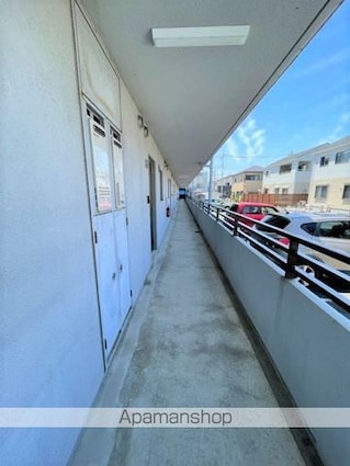 フラワー５番館[1LDK/40m2]のエントランス