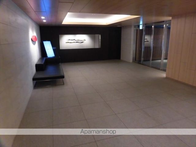 パークハビオ門前仲町の玄関写真