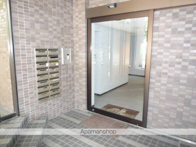 山鼻コンパウンドの外観写真